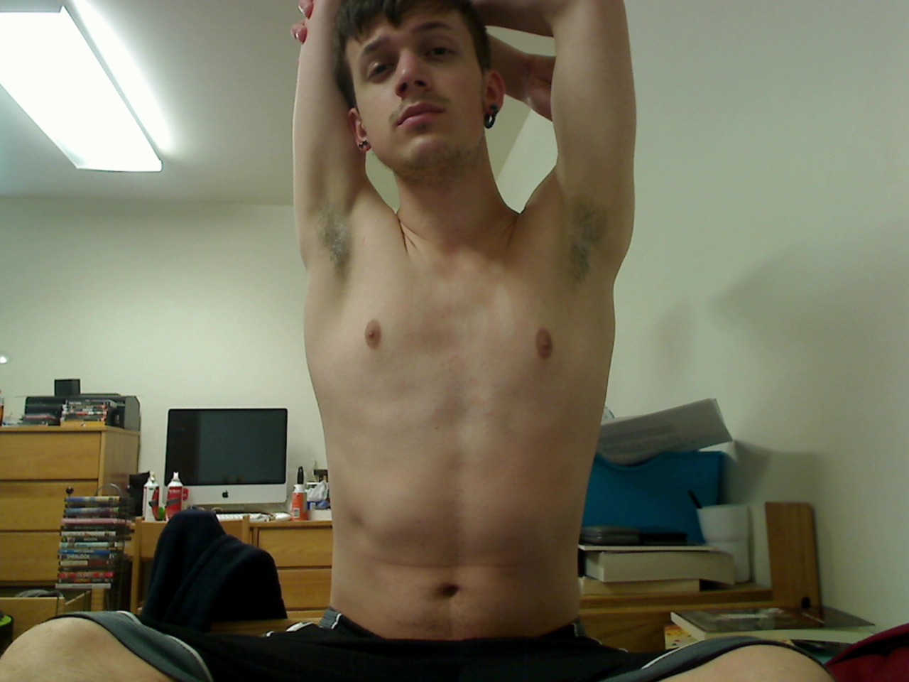 theyearofbecoming:  good morning i need to shave and there’s a sorority’s name