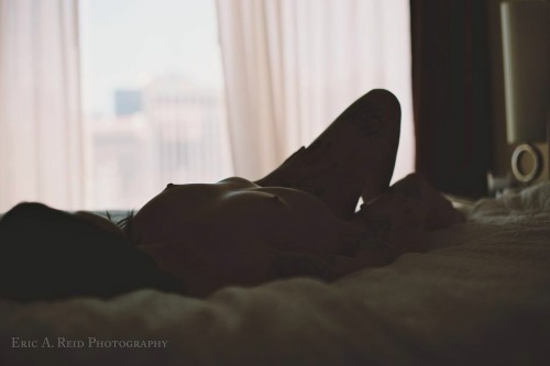 drythroats:  By the amazing Eric Reid! Ericreid.tumblr.com Instagram, @ereid3. 