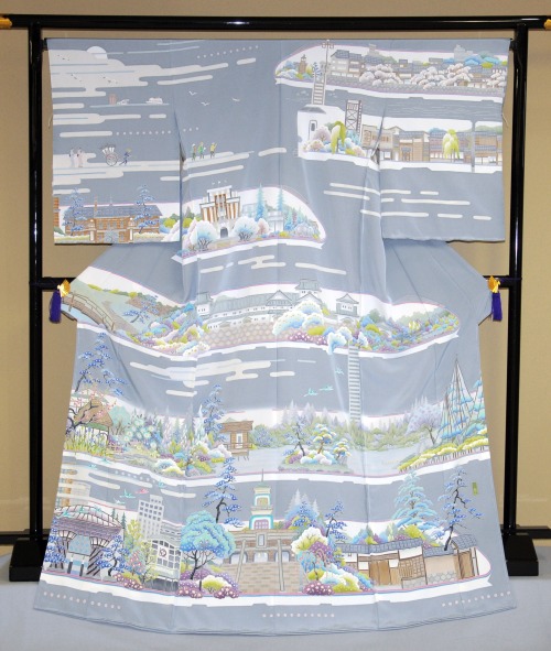The 42nd Exhibition of Traditional Kaga-Yuzen CraftsVisiting Dress “Shin-Kanazawa Dochu Emaki&