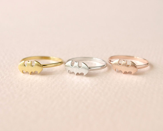 geekymerch:  (via Gold/ Silver/ Pinkgold Batman Ring by bkandjio on Etsy)