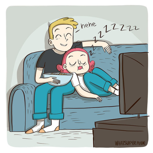 whatsupbeanie: There’s just something very cosy and comforting about watching a movie at night - esp