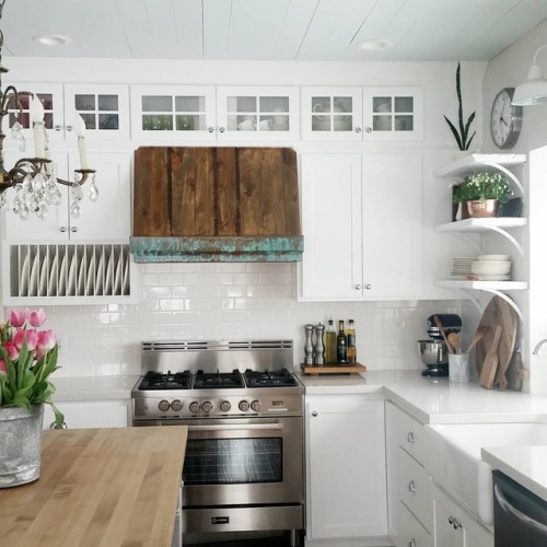 www.instagram.com/meadowfarmhouse