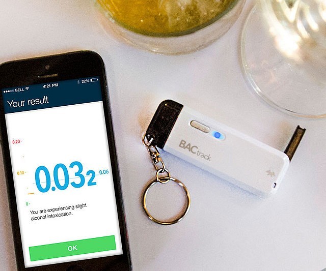 awesomeshityoucanbuy:  Smartphone Breathalyzer KeychainHelp ensure a night of drinking