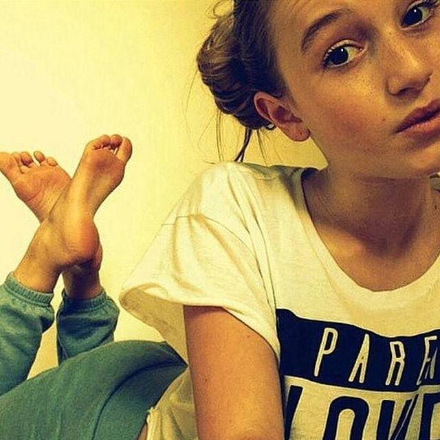 vos-pieds-mademoiselle