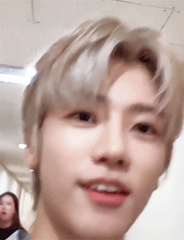 naemini:babie in blond ｡:ﾟ(;´∩`;)ﾟ:｡