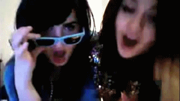 Parece eu e a Dani (s3mi-d3sa)