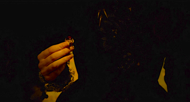 funeral-wreath: ‘When the time comes, beware of Crimson Peak.’ Crimson Peak (2015),