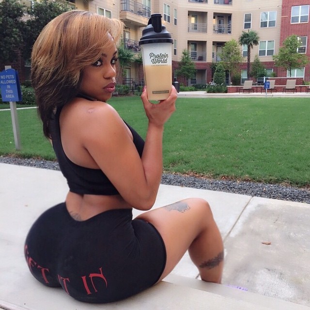 Ebony Boombs