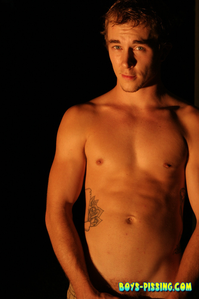 boys-pissing:  Our MCM goes out to the sexiest straight boy ever on our site, Kelly