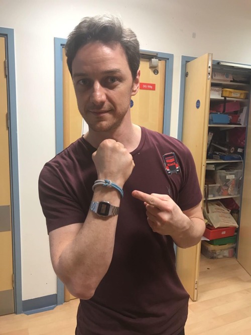 jxmesmcavoy:From @royalmarsden hospital in London: “A big thank you to James McAvoy for coming