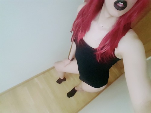 lauratrap:Because the black lipstick pics got a nice feedback here is the full pic-set Hope you all 