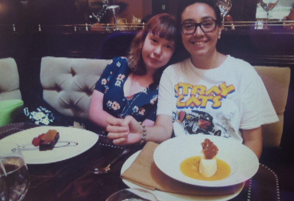 adorablelesbiancouples:  This is me and my Girlfriend, gosh I still get giggles using