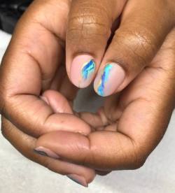 Color diffusion for Rayana 💙 using 5 different blues and the blooming gel from @daily_charme ✨ #mattenails #rayanasnicenails #longbeach (at Hey, Nice Nails)
https://www.instagram.com/p/BzerLgRh0Ze/?igshid=okaf4gp37n5l