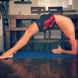 yogamen:  @austintheyogi