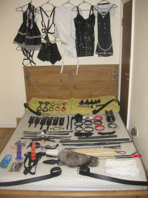 thattroikidd:  So… What do you wanna use first? :3