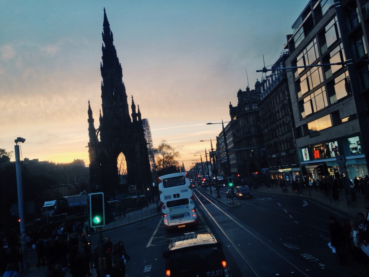 times-zero:  Edinburgh, Scotland.Matheus Carvalho