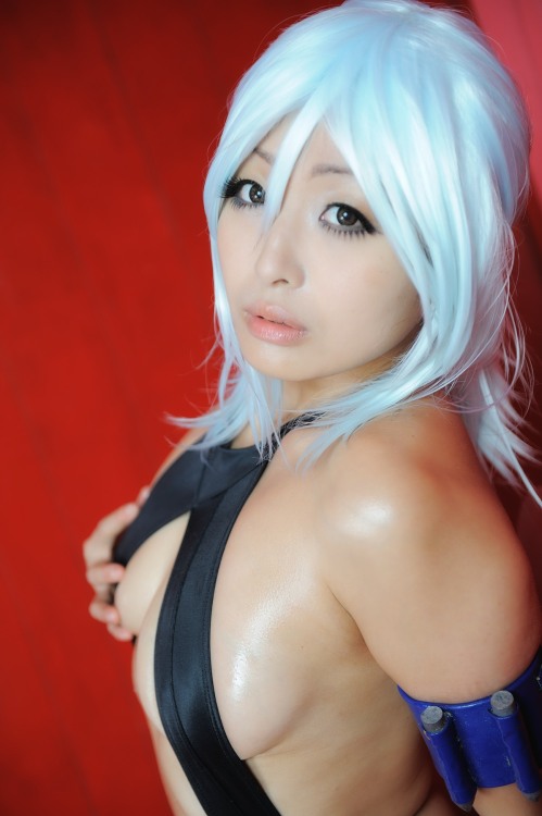 Cute Cosplay Girl Haikarabitch (Monster Hunter Armor) 3-5