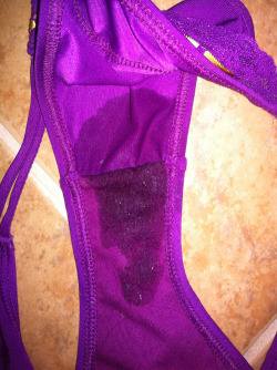floydr84:  I soaked my panties this morning