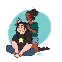 katietheslayer:  katietheslayer:  HERE’S AN IDEA I HAD IN MY HEAD FOR /MONTHS/, FINALLY DRAWN. Connie trying (and failing) to contain Steven’s majestic, wild mane. Happy Connversebomb, everyone!   I can’t believe the notes this silly little comic