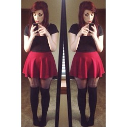 Zena-Aria:  Skirts Make Me Feel Cute. ＼（*⌒ヮ⌒*）／  You Are Cute.  The