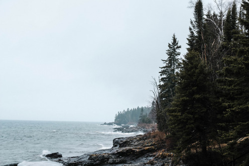 thursdays-at-the-coffeeshop: A morning on lake superior. One of my favorite places in the world.