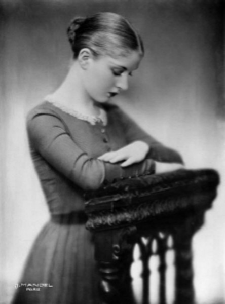 Rena Mandel, Vampyr (1932)