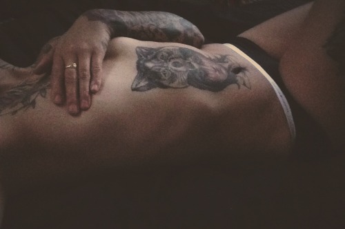 hammatime91:  Somebody got the best of these photos. Lonely somewhat nudies. 