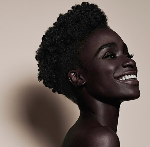 westafricanbaby:continentcreative:Whitney Madueke ( @leazzway ) for Modie Haircare WOOOOOOOWWW
