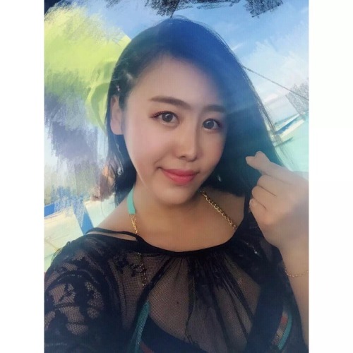 hubbyx: Study at BCA, she really has nice ass and boobs.