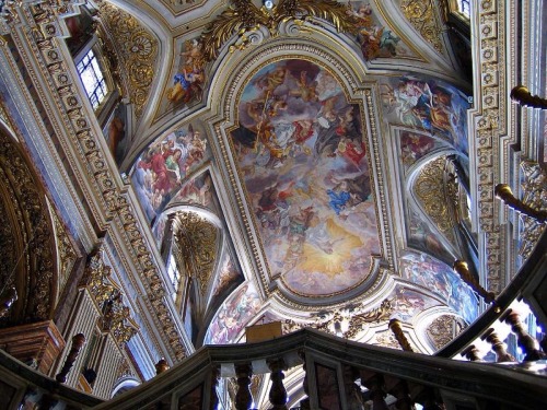 Church of the 12 Apostles, one of the oldest in Rome. Built soon after Emperor Constantine’s t