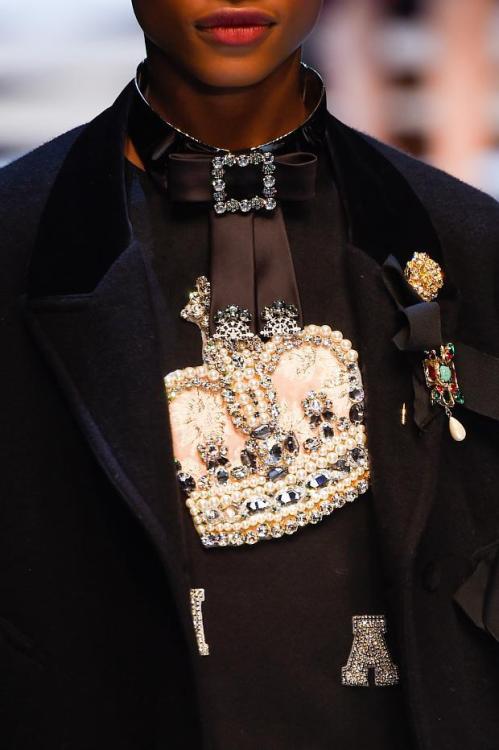 notordinaryfashion: Dolce & Gabbana F/W 2016-17