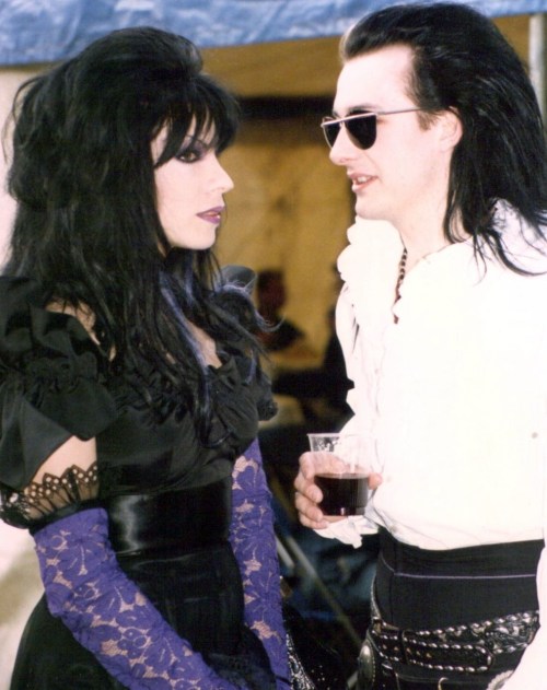 stayfree70:Laurie  & Dave Vanian