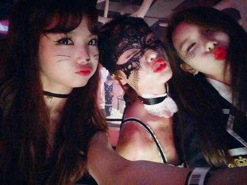 KaEun, Nana &amp; JungAh (After School) - Selcas