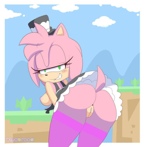 Amy rose in some sexy stockings.