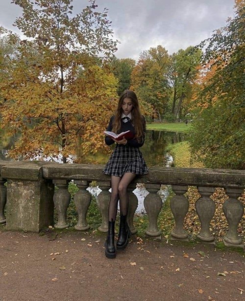 Book Worm Th1nsp