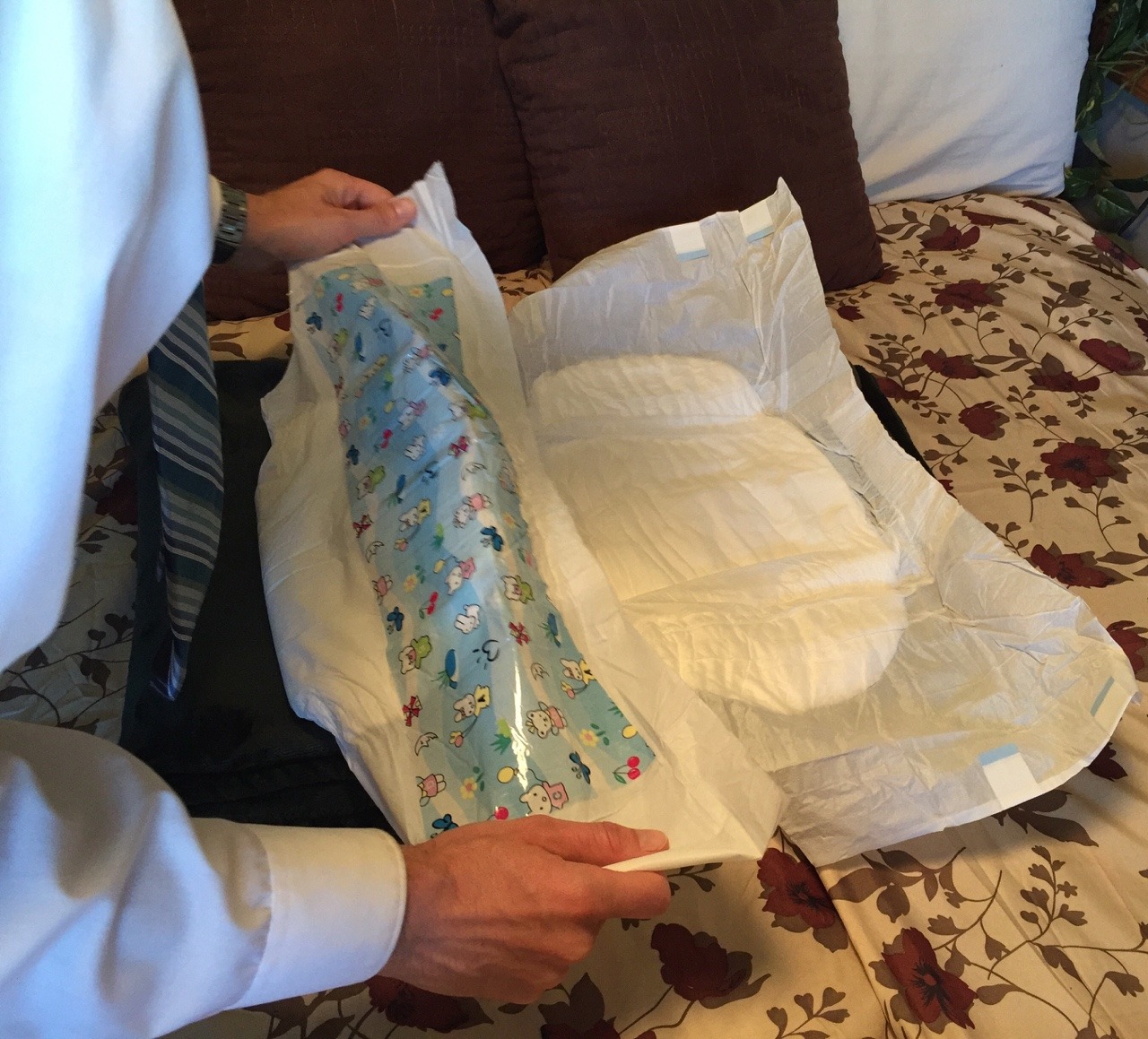 Diaper Chastity lover     mylittleabdlescapes  Come here little one 
