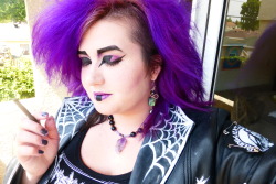 dracmakens:  goth-waffles:  Todays a grape day  gorgeous!