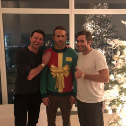 gyllenhaaldaily:@vancityreynolds: These fucking assholes said it was a sweater party. 🎄