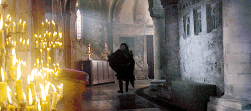Snape Running To The Boys' Bathroom To Save Draco When Harry Sectumsempra'd Him Like: