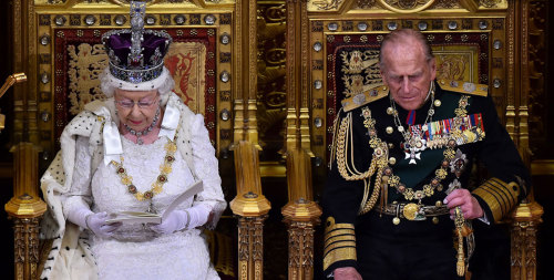 socialistarticles:We Are ‘One Nation’, Says Woman On Gold Throne Wearing Diamond-Encrusted Crown As 