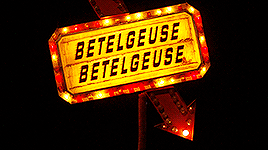 neillblomkamp:  It’s showtime!Beetlejuice (1988) Directed by Tim Burton