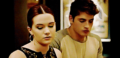 lovesomepartsofme:  I loved how calm Karma was during the whole scene, surely thinking: