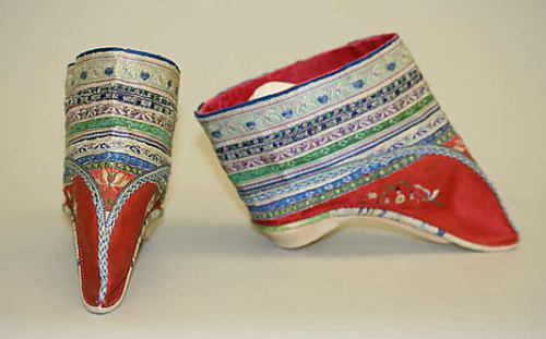 fashionsfromhistory: Lotus Shoes 19th Century-Early 20th Century  China