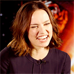 amidalias:  she literally cannot stop smiling (ﾉ^ヮ^)ﾉ*:・ﾟ✧ 