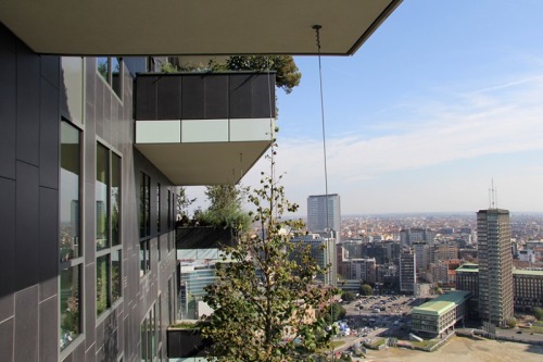 cubebreaker:Stefano Boeri’s &lsquo;Bosco Verticale&rsquo; towers have opened in Milan,