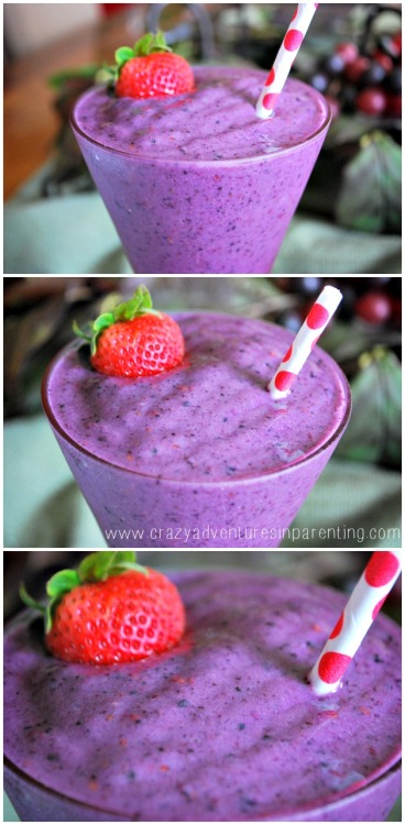 beautifulpicturesofhealthyfood:  Gorgeous Very Berry Smoothie…RECIPE