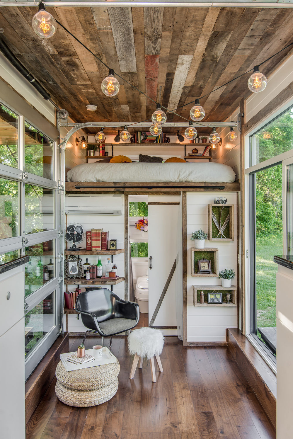 aros:  Innovative tiny house showcases luxury details on a budget 