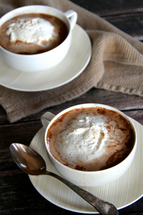 alloftheveganfood:Vegan Hot Chocolate Round UpSuper Creamy Vegan Hot ChocolateMexican Hot Chocolate 