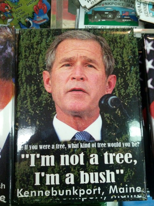 emotionally-ready:bonitaapplebelle:teamfreekickass:panicrobot:This man was our president for EIGHT Y