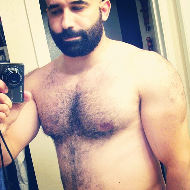 hollywoodmatt:  I haven’t had any recent pics so I decided to take one tonight !